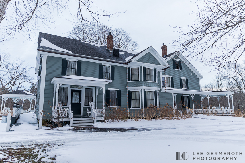 The Thompson Inn Durham NH Wedding Venue by Lee Germeroth Photography